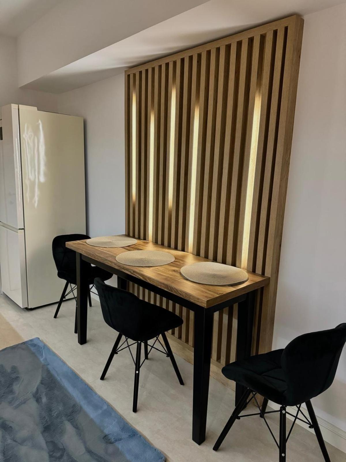 Luxury Blue Apartment Iasi Exterior foto